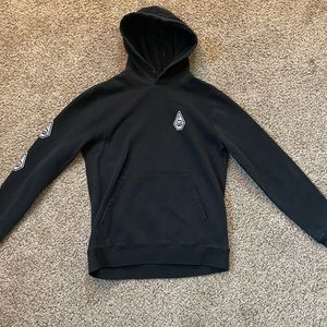 Volcom hoodie size M